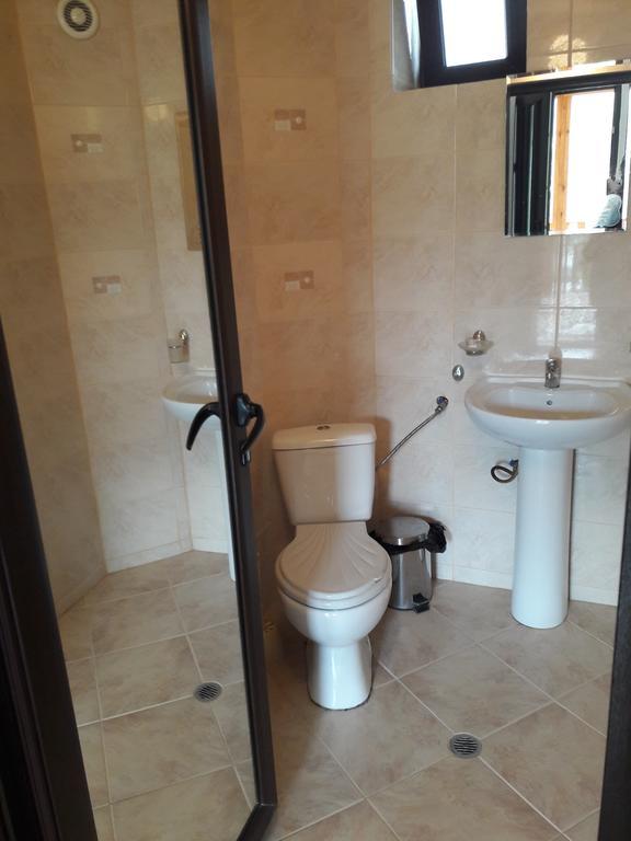 Slanchevata Kashta Hotel Krushuna Luaran gambar